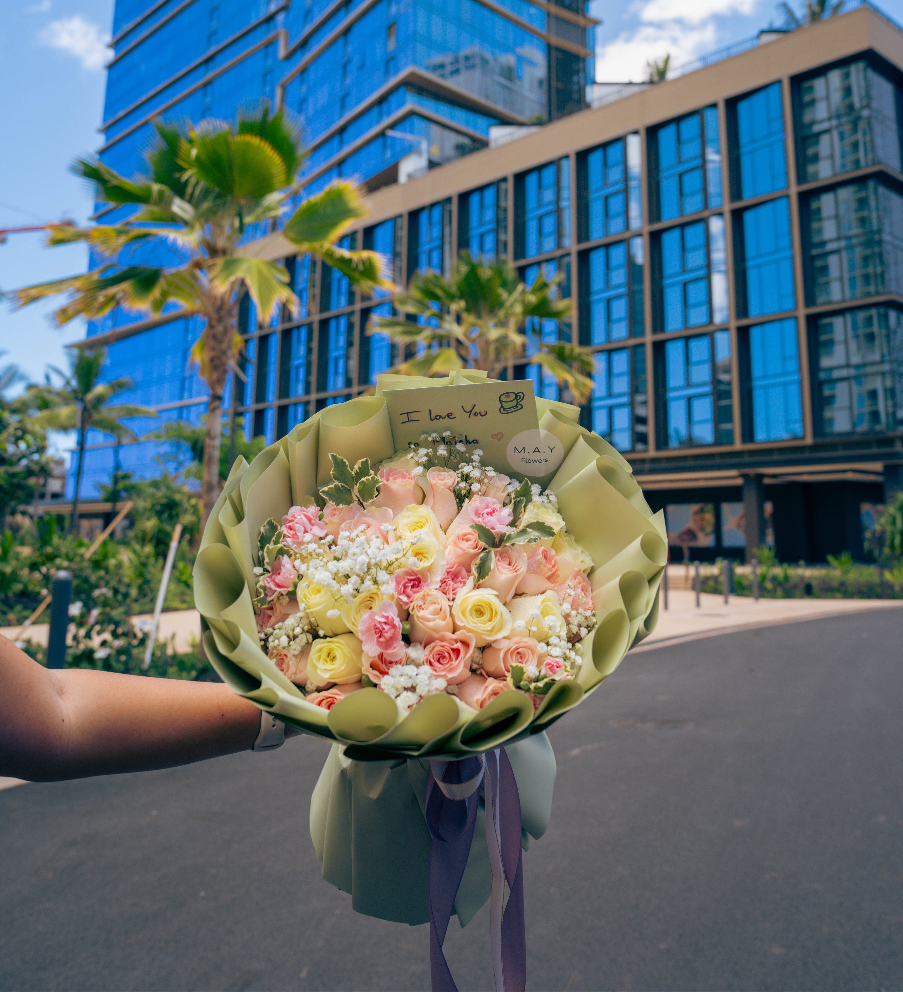 Flowers . Proposals . Weddings