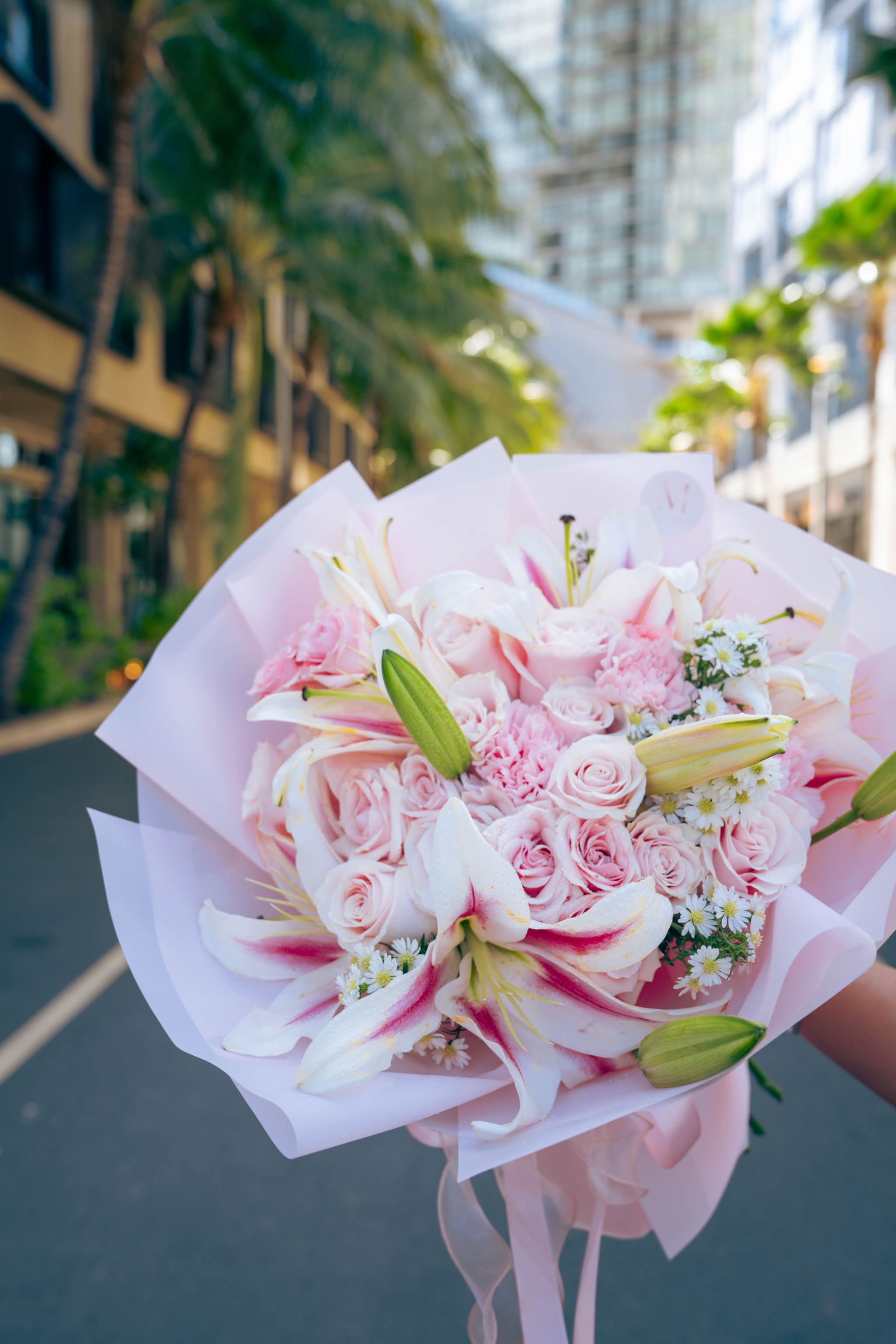 Pink Rose & Lily Luxury Bouquet
